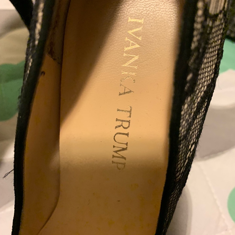 Shoes - Picture 2 of 4